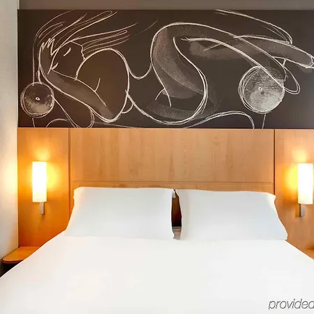 Ibis Szálloda